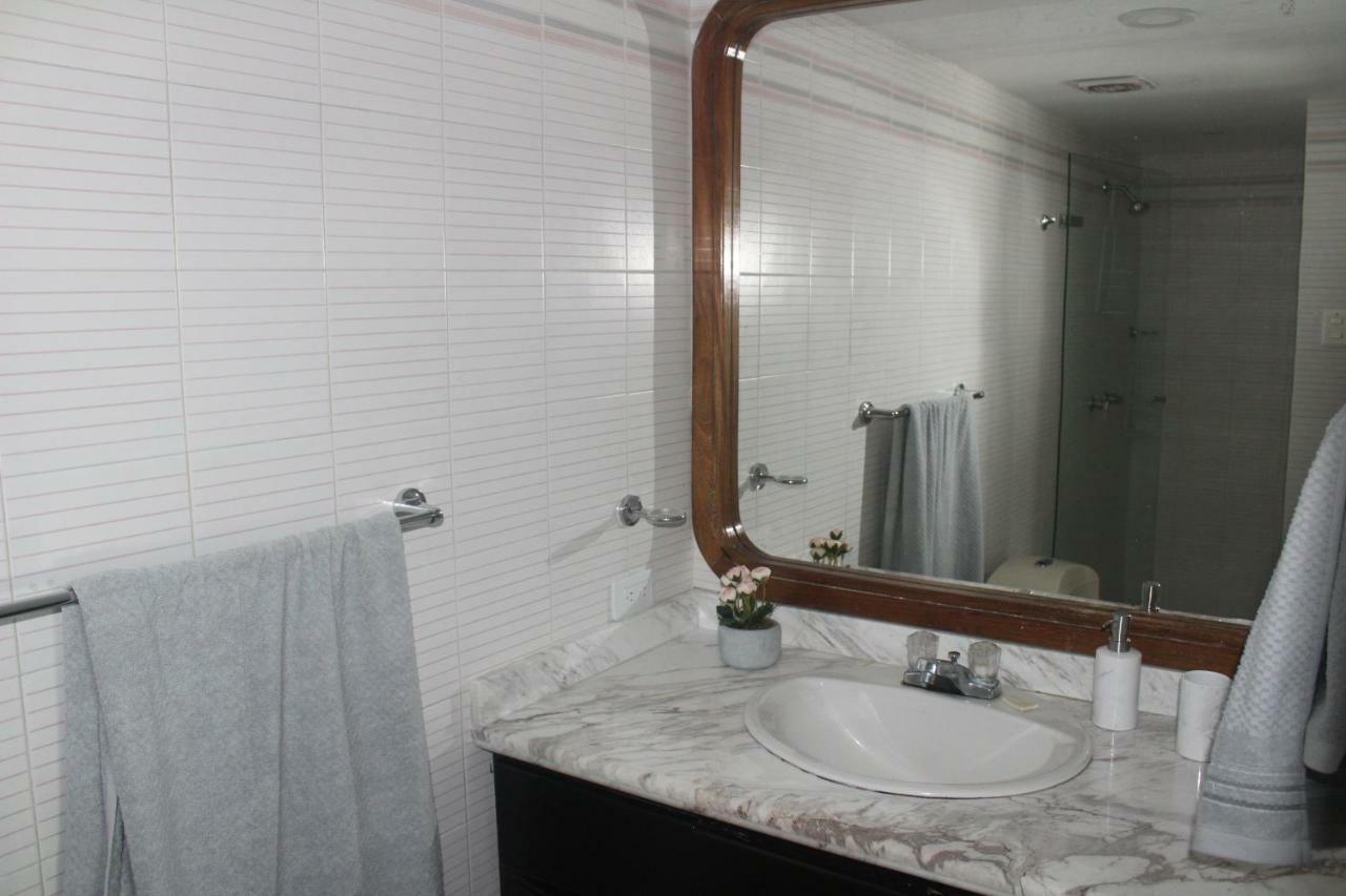 Cozy Apartment in El Laguito Cartagena Exterior foto